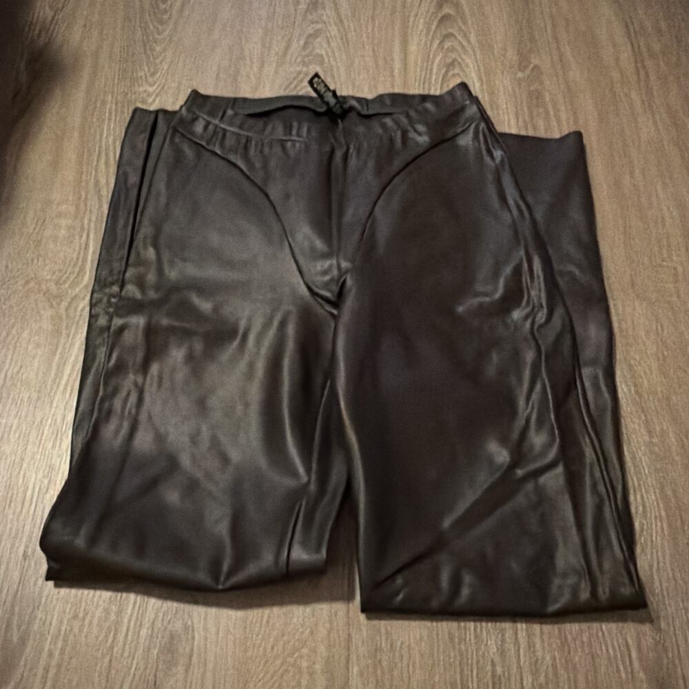 SKIMS Pants Womens Dark Brown Faux Leather Boot Cut Flare High Rise Size L NWOT - Picture 5 of 10